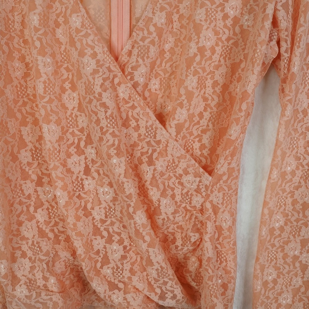 Victoria's Secret Womens Top 8 Peach Lace Sheer Wrap Soft Romantic Balletcore - Picture 6 of 7